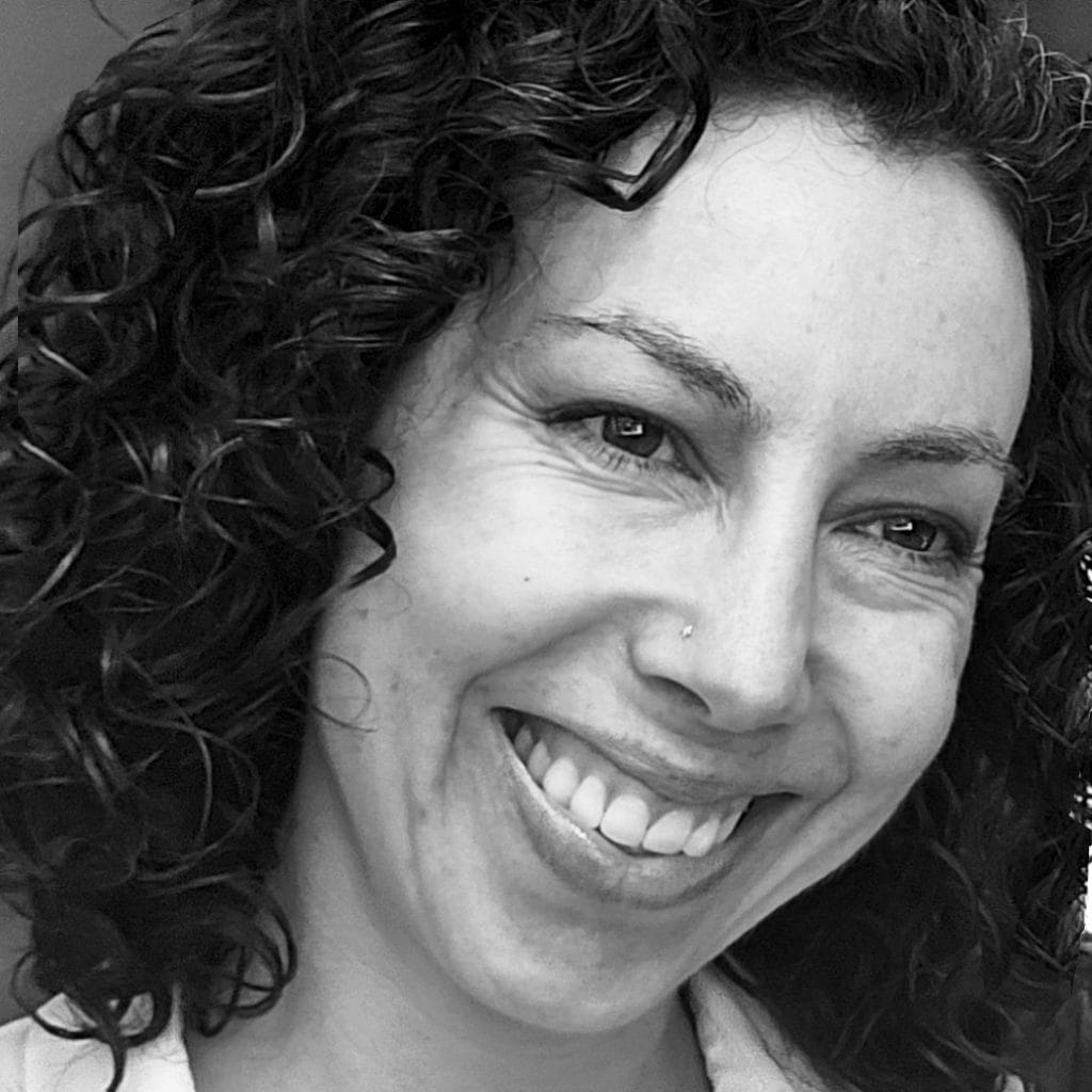 Photo of embodiment & wellbeing coach for women Lindsay Craig.